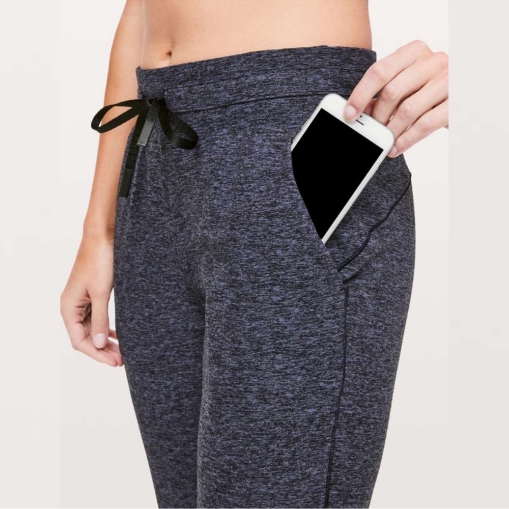 Lululemon Ready to Rulu Joggers Size 4